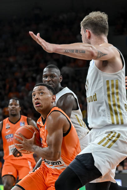 球文化与执 球文化与执